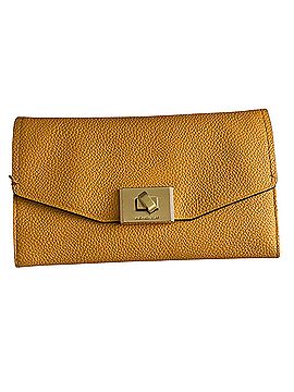 Michael Kors Wallet (view 1)