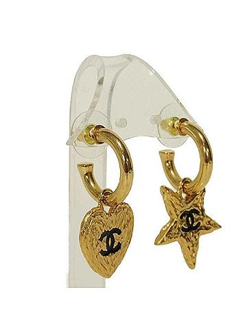 Chanel Chanel earrings, Coco Mark, heart, star, hoop, enamel, black, swing, stud, B24P, CC mark, plated gold, women's. (view 2)