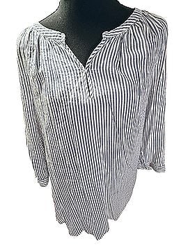 Liz Claiborne Long Sleeve Blouse (view 1)
