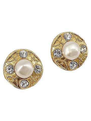 Chanel Vintage Round Clip-On Metal With Faux Pearl Gold Metal Earrings Jewelry (view 1)