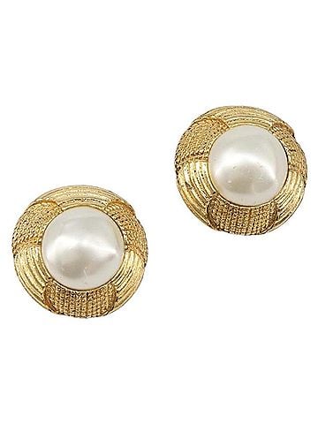 Chanel Vintage Round Clip-On Metal Gold Metal Earrings Jewelry (view 1)