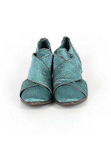 Very Volatile Very Volatile Ankle Boots (view 2)