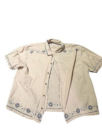 Aeropostale Short Sleeve Button-Down Shirt (view 1)