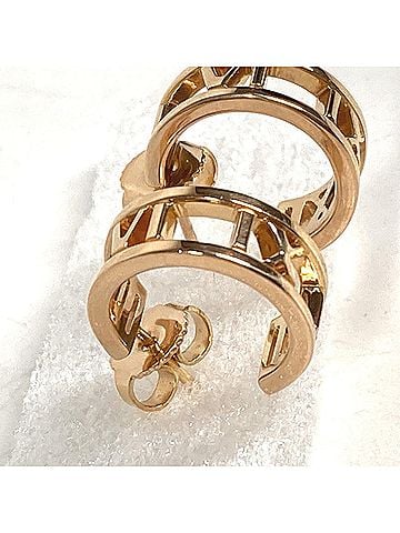 Tiffany & Co. TIFFANY&amp;Co. Tiffany &amp; Co. 18K Gold Atlas Logo Earrings, Au750 Pink Gold, for Men and Women. (view 2)