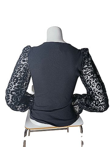 Sugar Lips Long Sleeve Top (view 2)