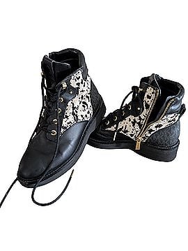 Michael Kors Ankle Boots (view 2)
