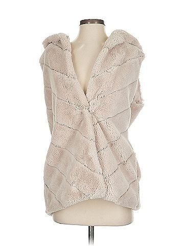BCBGeneration Bcb Generation Faux Fur Vest (view 1)