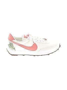 Nike Nike Sneakers (view 1)