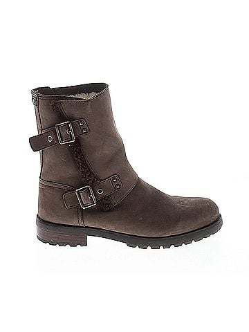 Ugg Ugg Boots (view 1)