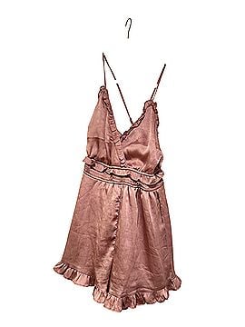 Story On story on Romper (view 1)