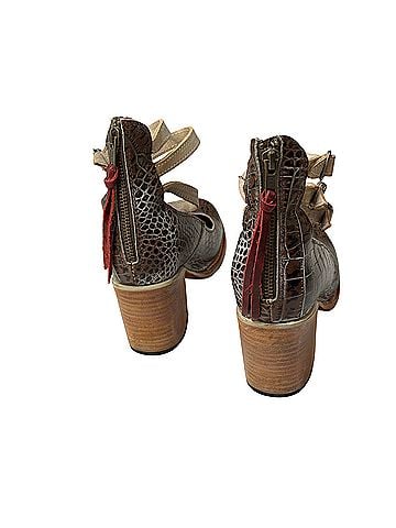Freebird Randi Heels (view 2)