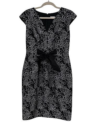 Carmen Marc Valvo Cocktail Dress (view 2)