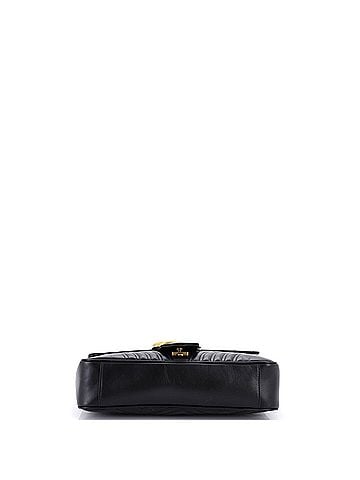 Gucci GG Marmont Flap Bag Matelasse Leather Medium (view 2)