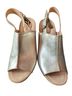 Clarks Gold Wedges Size 9 1/2 - photo 2