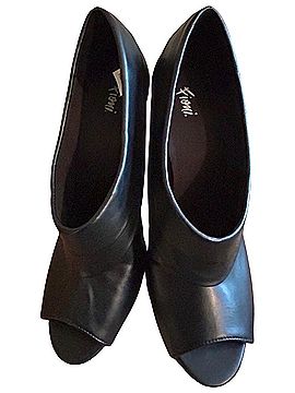 Fioni Heels (view 1)