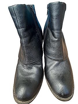Fergie Boots (view 1)