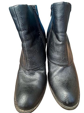 Fergie Boots (view 1)