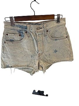 Levi's 501 Shorts (view 1)