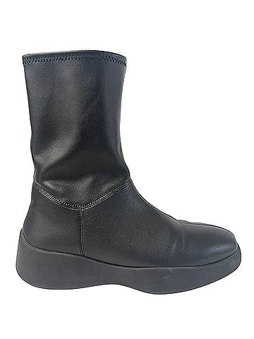 Uniqlo Boots (view 1)