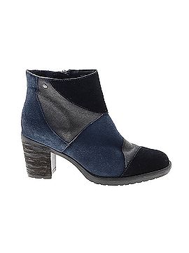 Earth Earth Ankle Boots (view 1)