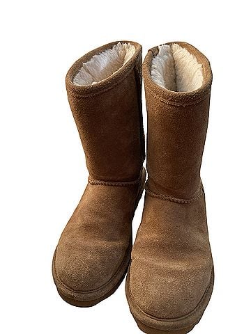 Bearpaw Elle short Boots (view 1)