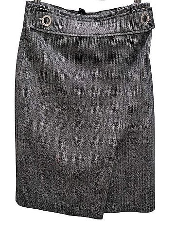 H&M Formal Skirt (view 1)