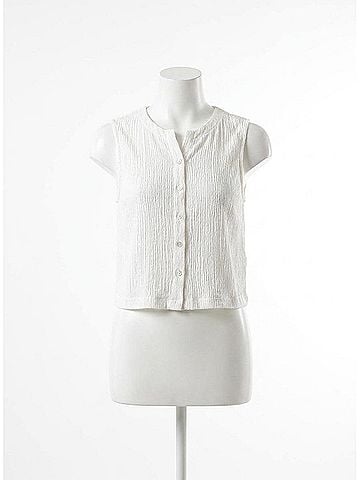Bella Dahl Sleeveless Button Front Top in White (view 1)