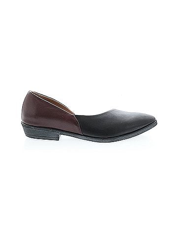 Bueno Bueno Flats (view 1)