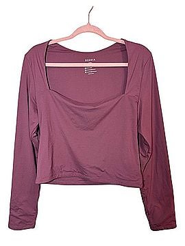 REORIA Long Sleeve T-Shirt (view 1)