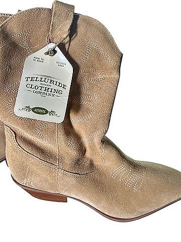 Telluride Clothing Co Ankle Boots (view 2)