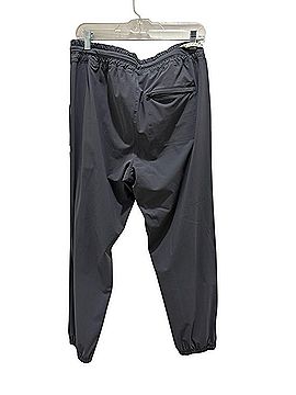 Vuori Miles Ankle Joggers Track Pants (view 2)