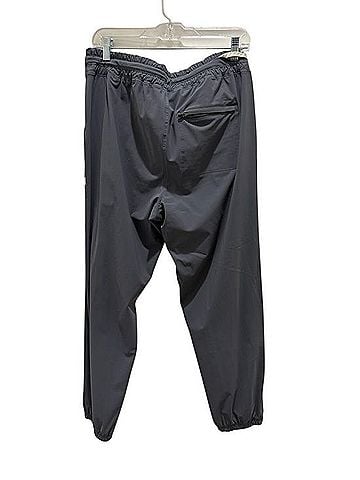 Vuori Miles Ankle Joggers Track Pants (view 2)