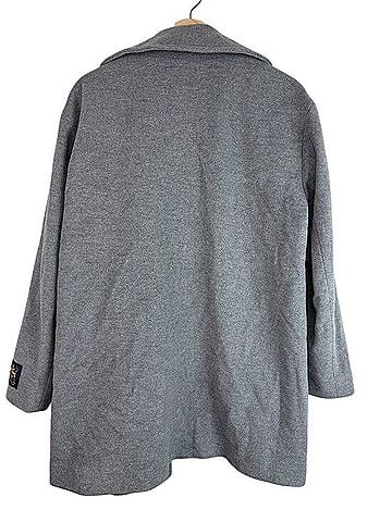 Aritzia Sunday Best Coat (view 2)