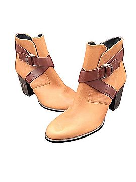 Ecco Classic 35 Ankle Boots (view 2)
