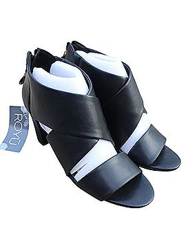 Royū VIV Heels (view 1)