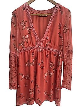 Abercrombie & Fitch Casual Dress (view 2)