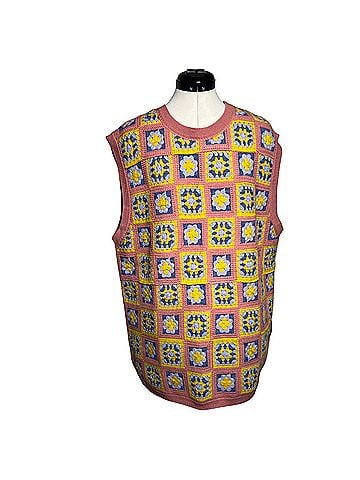 WESC Sweater Vest (view 1)