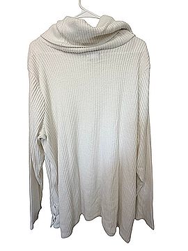 Liz Claiborne Long Sleeve Blouse (view 2)