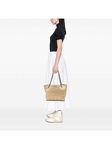 Chanel Large Distressed Calfskin Shopping In Moscow Tote (view 2)