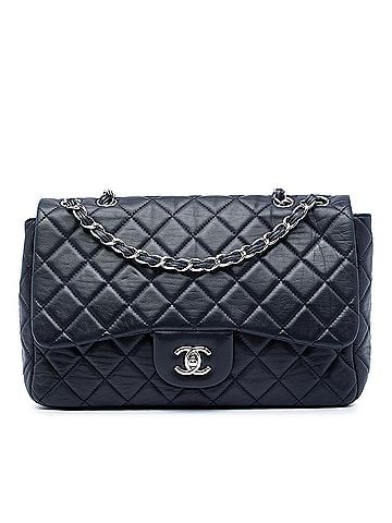 Chanel Jumbo Classic Lambskin Single Flap (view 1)