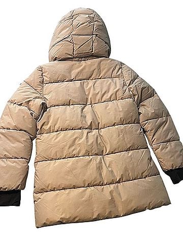 BCBGMAXAZRIA Missy 3/4 Pillow Puffer Hooded Coat Coat (view 2)