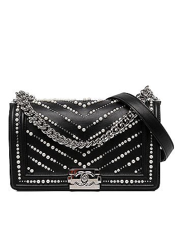 Chanel Old Medium Chevron Calfskin Pearl Boy Flap (view 1)