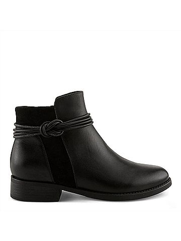 Spring Step Women's Ornela Leather Boots in Black (view 1)