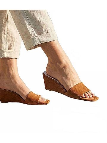 Dolce Vita Women's Qaily Nubuck Wedge Sandals in Dark Brown (view 2)