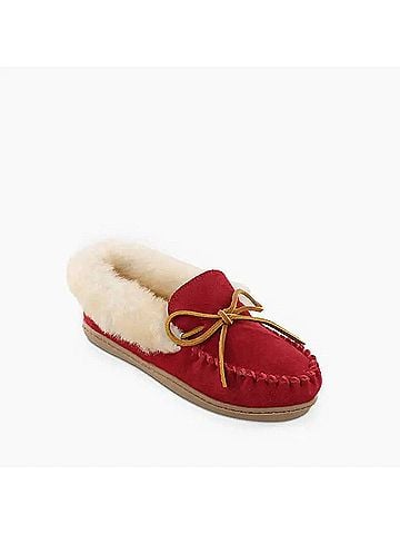 Minnetonka Women's Alpine Sheepskin Moccasins in Red (view 1)