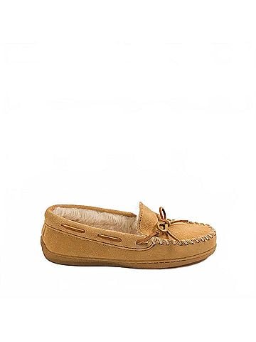 Minnetonka Women's Pile Lined Hardsole Shoes in Tan Suede (view 2)