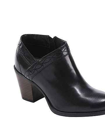 Earth Origins Women's Lina Austin Boot in Black (view 2)