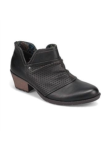 Earth Origins Women's Oakland Amanda Boot in Black Leather (view 1)