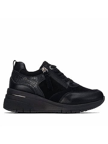 Refresh Women's Casual Wedge Sneakers in Black (view 1)