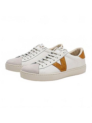 Victoria Women's Berlin Casual Low Top Leather Sneakers in Cuero (view 2)
